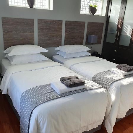 Apple And Spice Guest House George Bagian luar foto