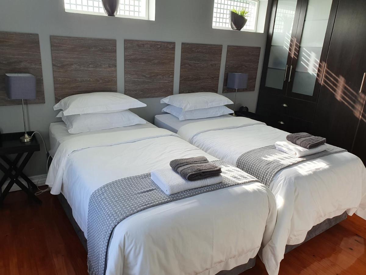 Apple And Spice Guest House George Bagian luar foto